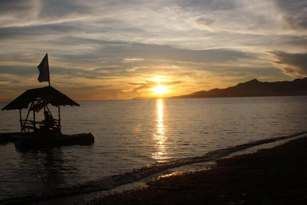 Pandan Beach Resort Exterior photo