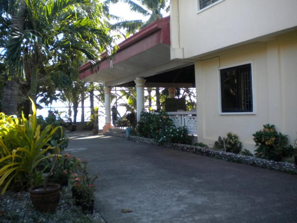 Pandan Beach Resort Exterior photo