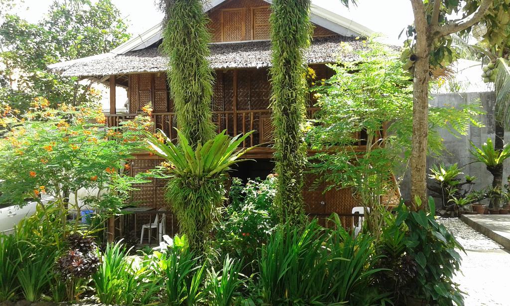 Pandan Beach Resort Exterior photo